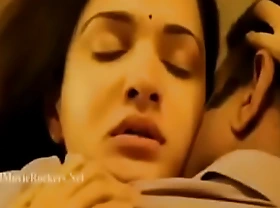Honey Rose-coloured smooches from malayalam video