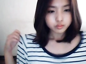 Korean with tight pussy is massaged on webcam