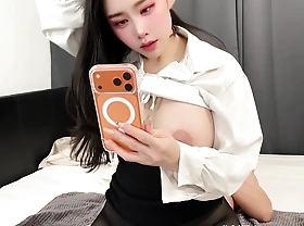 His wife is away on a biz trip, leaving him longing raw desire and wild heat in the empty bedroom