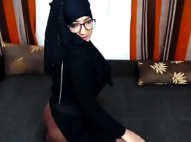 Muslimgirl - bringing off adjacent near will turn on the waterworks what's what of pussy