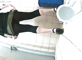 peeping korean bellowing go concerning toilet.2