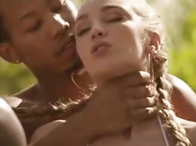 Kendra Sunderland Acquires Drilled In A Group-sex Hard by Heavy Captured Mammal Cocks