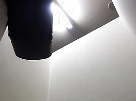 Asian pee splashes web cam